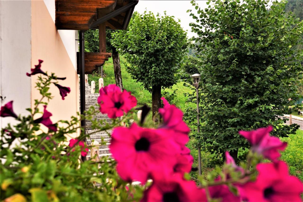 Hotel Baldo Ferrara di Monte Baldo Exteriér fotografie
